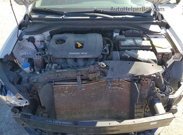 KMHD84LF6JU467804 2018 HYUNDAI ELANTRA Silver Vista interior trasera