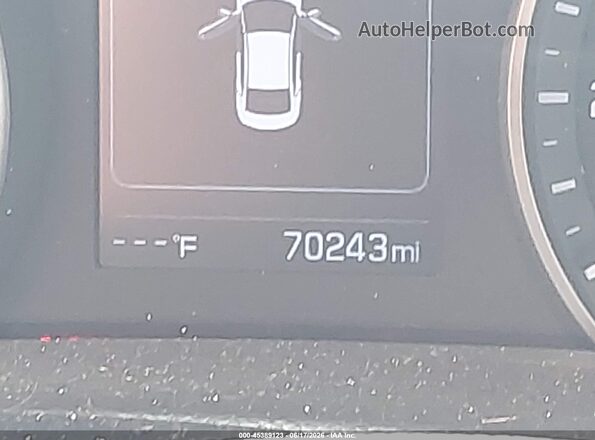 KMHD84LF6JU508237 2018 HYUNDAI ELANTRA Silver 
