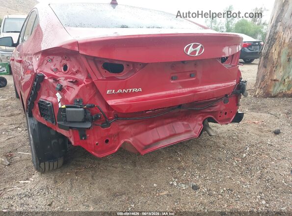KMHD84LF7HU225436 2017 HYUNDAI ELANTRA Красный Вид спереди