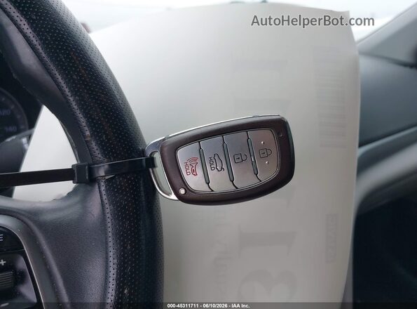 KMHD84LF7HU354812 2017 HYUNDAI ELANTRA Blue 