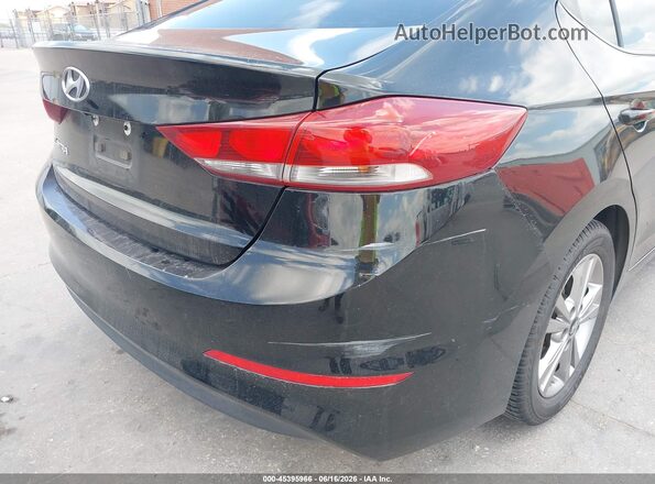 KMHD84LF7JU499838 2018 HYUNDAI ELANTRA Black Вид спереду