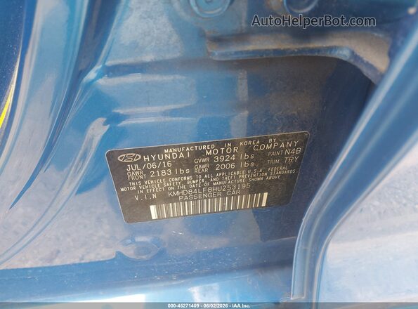 KMHD84LF8HU253195 2017 HYUNDAI ELANTRA Blue ძრავის განყოფილების ხედი