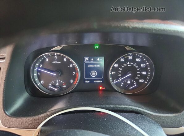 KMHD84LF8HU261605 2017 HYUNDAI ELANTRA Maroon 