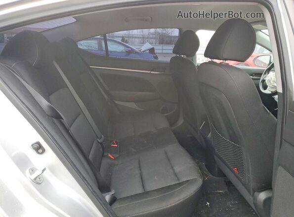 KMHD84LF8JU605892 2018 HYUNDAI ELANTRA Silver 