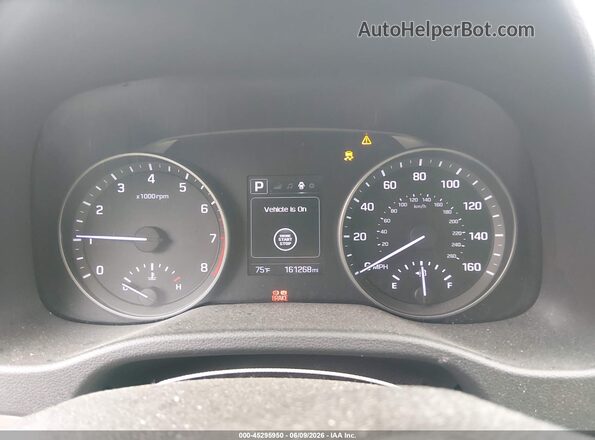 KMHD84LF9HU296430 2017 HYUNDAI ELANTRA Gold Հետևի նստատեղերի տեսք