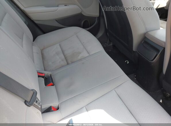 KMHD84LF9HU386659 2017 HYUNDAI ELANTRA Silver Widok naklejki z numerem VIN