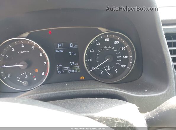 KMHD84LF9HU386659 2017 HYUNDAI ELANTRA Silver Widok tylnych siedzeń