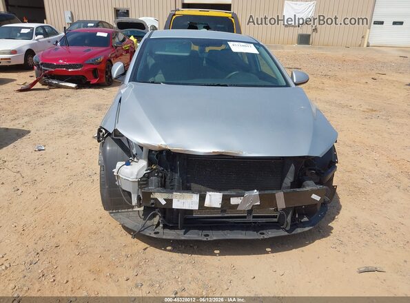 KMHD84LF9HU386659 2017 HYUNDAI ELANTRA Silver Widok z przodu