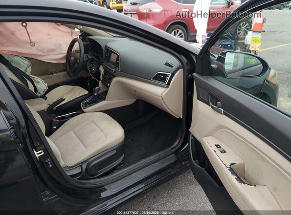 KMHD84LF9JU452438 2018 HYUNDAI ELANTRA Black Widok wnętrza z przodu