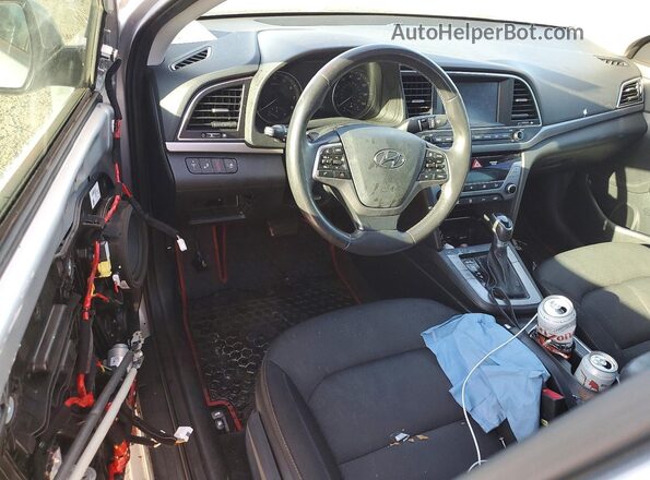 KMHD84LF9JU461012 2018 HYUNDAI ELANTRA Silver Vista del salpicadero