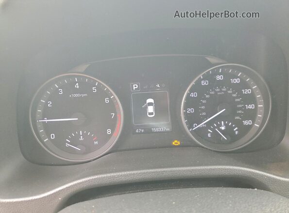 KMHD84LF9JU607831 2018 HYUNDAI ELANTRA Silver 
