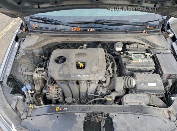KMHD84LF9JU607831 2018 HYUNDAI ELANTRA Silver 