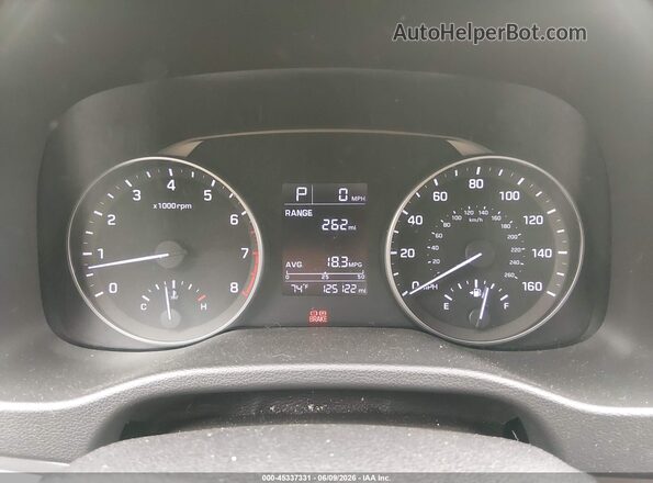 KMHD84LFXHU068565 2017 HYUNDAI ELANTRA Red უკანა სავარძლების ხედი