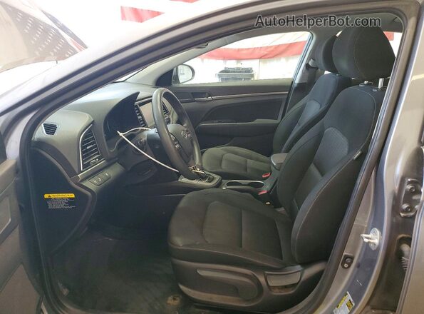 KMHD84LFXJU442226 2018 HYUNDAI ELANTRA Серебряный Вид салона спереди