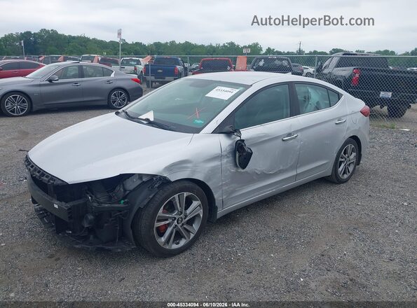 KMHD84LFXJU445403 2018 HYUNDAI ELANTRA Серебряный Передняя левая четверть