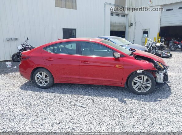 KMHD84LFXLU085987 2020 HYUNDAI ELANTRA Red უკანა სალონის ხედი