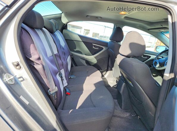 KMHDH4AE0GU581364 2016 HYUNDAI ELANTRA Gray Vista de los asientos traseros