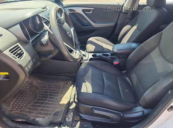 KMHDH4AE0GU607767 2016 HYUNDAI ELANTRA White 