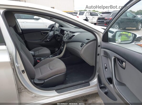 KMHDH4AE1GU583589 2016 HYUNDAI ELANTRA Silver Front interior view