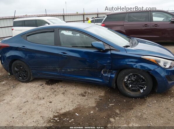 KMHDH4AE2GU547622 2016 HYUNDAI ELANTRA Blue Rear interior view