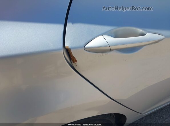 KMHDH4AE3GU479461 2016 HYUNDAI ELANTRA Silver 