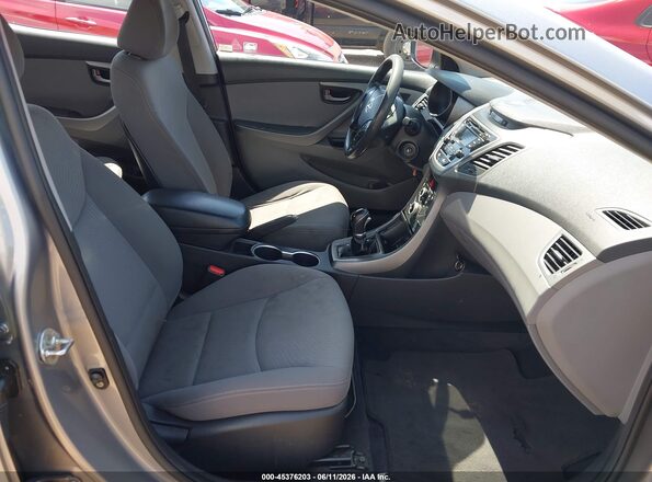 KMHDH4AE4GU511513 2016 HYUNDAI ELANTRA Gray Вид салону спереду