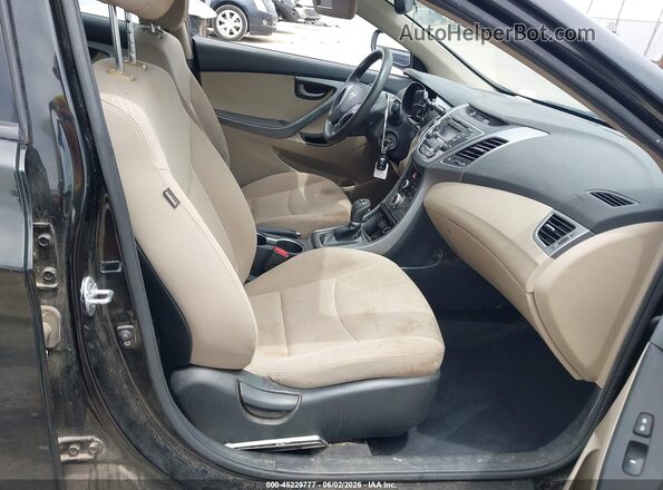 KMHDH4AE4GU583604 2016 HYUNDAI ELANTRA Black Front interior view