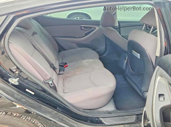 KMHDH4AE6GU548045 2016 HYUNDAI ELANTRA Черный Вид задних сидений