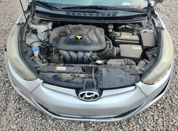 KMHDH4AE6GU575990 2016 HYUNDAI ELANTRA Silver Widok wnętrza z tyłu