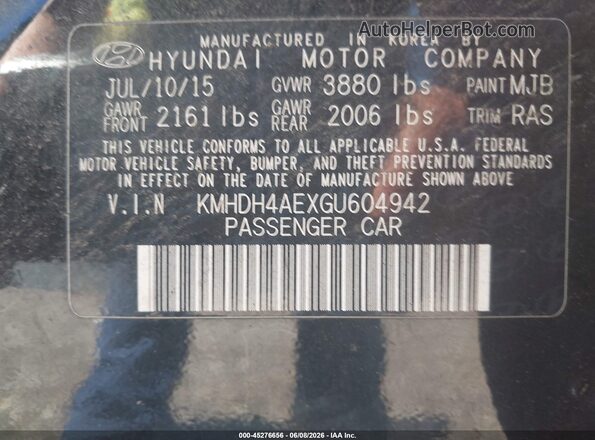 KMHDH4AEXGU604942 2016 HYUNDAI ELANTRA Black Widok komory silnika