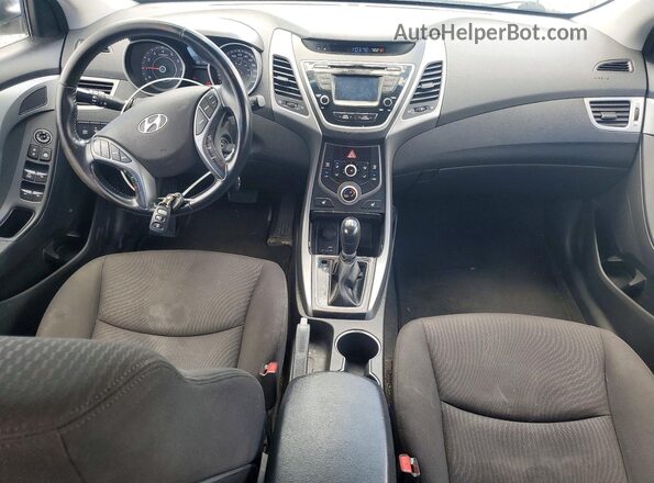 KMHDH4AH2GU482555 2016 HYUNDAI ELANTRA Белый Вид панели приборов