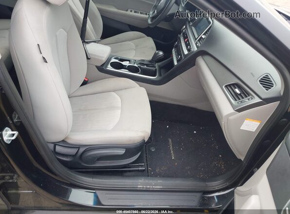 KMHE14L29KA093312 2019 HYUNDAI SONATA PLUG-IN HYBRID Black Вид салону спереду