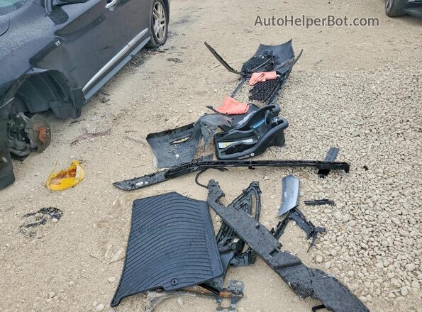 KMHE24L13GA032971 2016 HYUNDAI SONATA Silver Engine compartment view