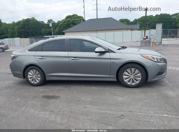 KMHE24L16HA059762 2017 HYUNDAI SONATA HYBRID Gray Սալոնի հետևի տեսք