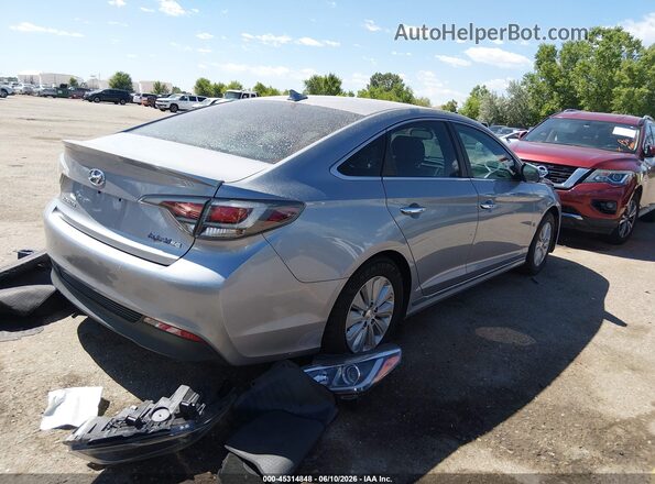 KMHE24L17HA046700 2017 HYUNDAI SONATA HYBRID Silver Trasero derecho