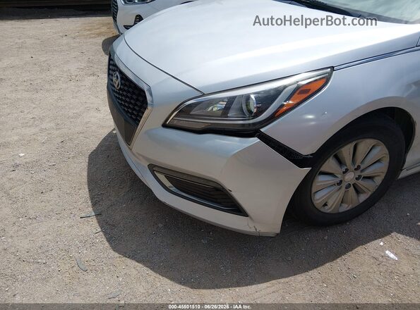KMHE24L18GA022095 2016 HYUNDAI SONATA HYBRID Silver წინა ხედი
