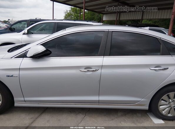 KMHE24L31HA075658 2017 HYUNDAI SONATA HYBRID Silver 