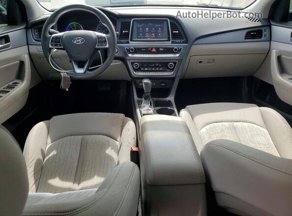 KMHE24L37KA088339 2019 HYUNDAI SONATA Black Առջևի վահանակի տեսք