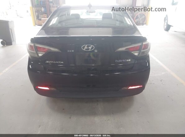 KMHE24L39HA066559 2017 HYUNDAI SONATA HYBRID Черный 