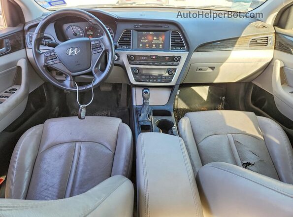 KMHE34L14HA050250 2017 HYUNDAI SONATA Silver წინა პანელის ხედი
