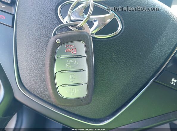 KMHE34L17GA033554 2016 HYUNDAI SONATA HYBRID Silver Widok deski rozdzielczej