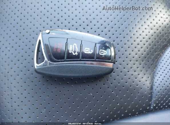 KMHFG4JG8GA529639 2016 HYUNDAI AZERA White Dashboard view