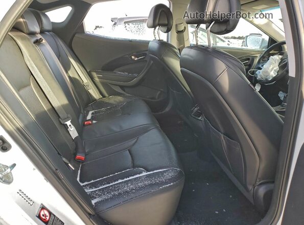 KMHFH4JG6HA586016 2017 HYUNDAI AZERA White უკანა სავარძლების ხედი