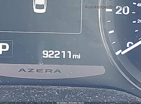 KMHFH4JG9GA569726 2016 HYUNDAI AZERA Silver 