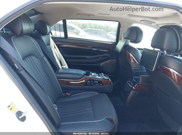 KMHG54JH3JU045161 2018 GENESIS G90 White VIN կոդի պիտակի տեսք