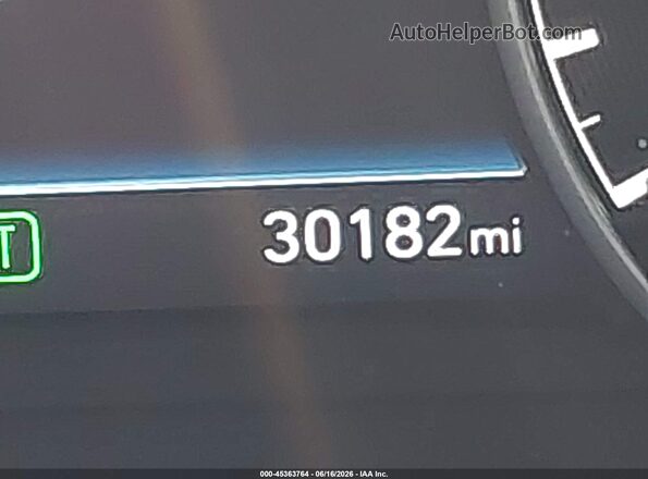 KMHG54JH3JU045161 2018 GENESIS G90 White 