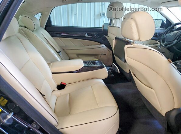 KMHGH4JHXGU102729 2016 HYUNDAI EQUUS Black Rear seats view