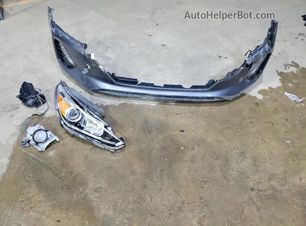 KMHH35LE0KU116594 2019 HYUNDAI ELANTRA Gray Engine compartment view