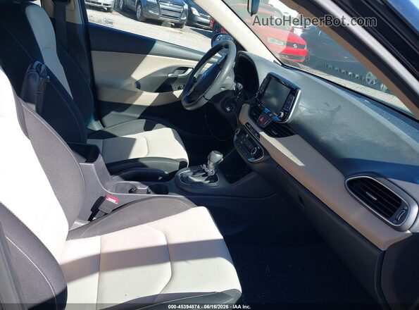 KMHH35LE0KU117597 2019 HYUNDAI ELANTRA GT Black 