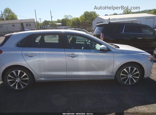 KMHH35LE1KU094928 2019 HYUNDAI ELANTRA GT Silver Vista interior trasera